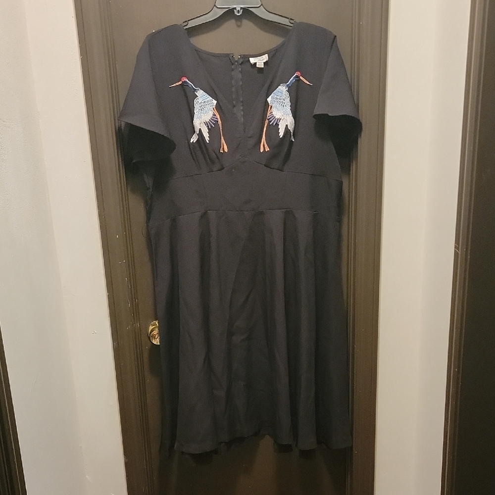 Unique Vintage Black Dress with Colorful Crane Embroidery NWOT. 3X